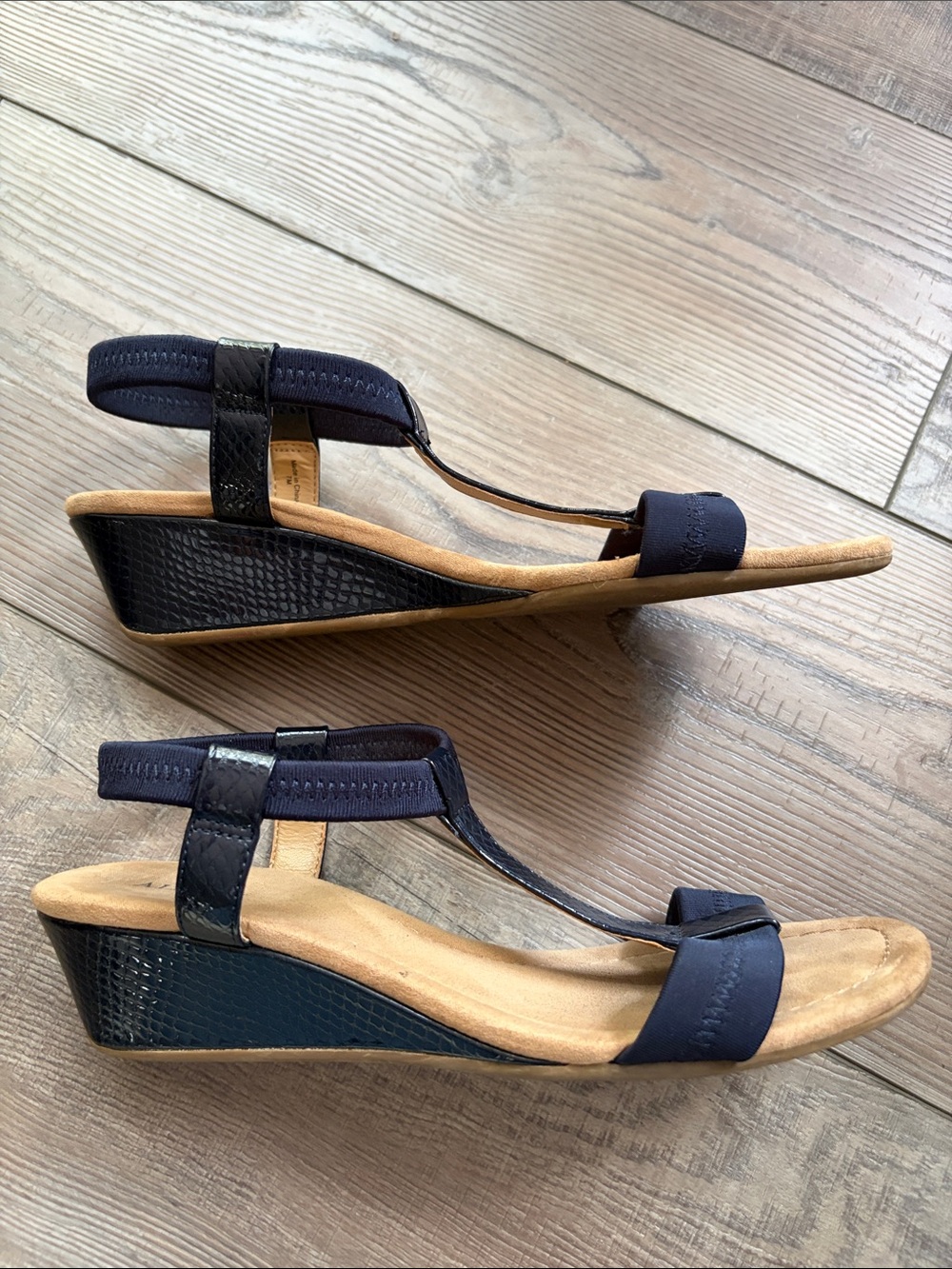 Alfani Navy Blue Sandals - Size 7 - Picture 5 of 8